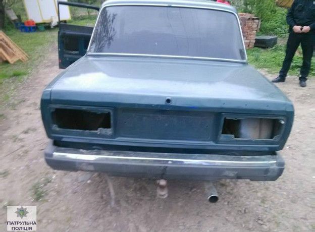 160419061928_car_log_624x460_ukrainianpatrolpolice_nocredit