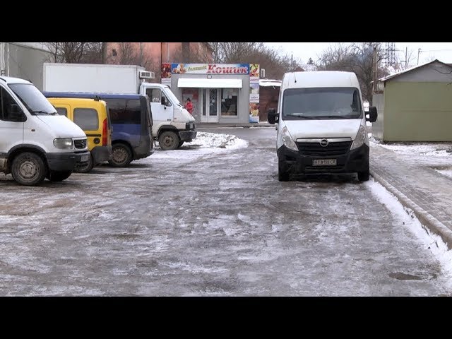 Коломияни скаржаться на погані дороги і тротуари. ВІДЕО
