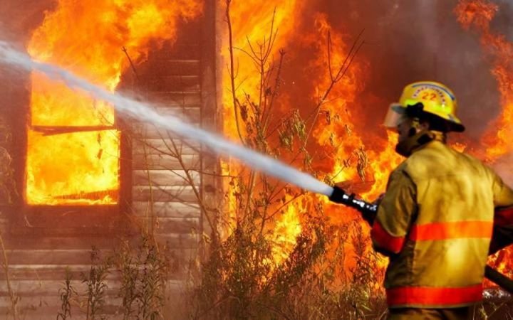 На Коломийщині горів житловий будинок