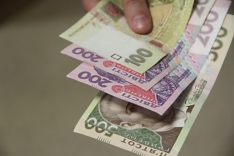 Відомі освітяни-пенсіонери з Прикарпаття отримають стипендії з обласного бюджету. СПИСОК