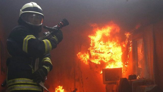 Відомі подробиці пожежі квартири у середмісті Коломиї