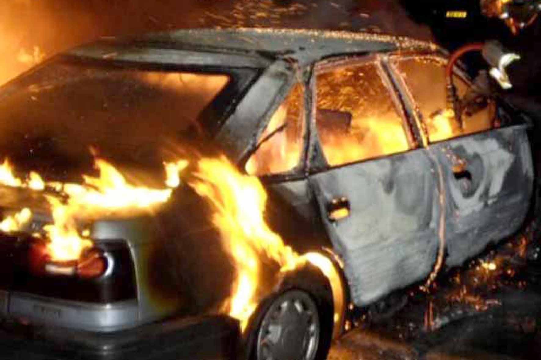 За минулу добу на Прикарпатті горіли два автомобілі