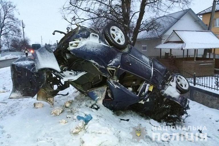 У моторошній аварії загинув 23-річний мешканець Коломийщини. ФОТО