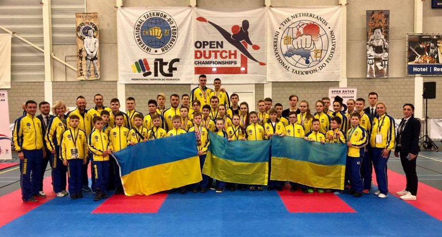 Прикарпатські таеквондисти у складі збірної здобули 1-ше місце на міжнародному турнірі. ФОТО