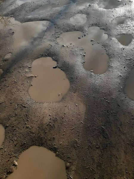Наче поверхня Місяця: як виглядає бездоріжжя у Верхньому Вербіжі: фото