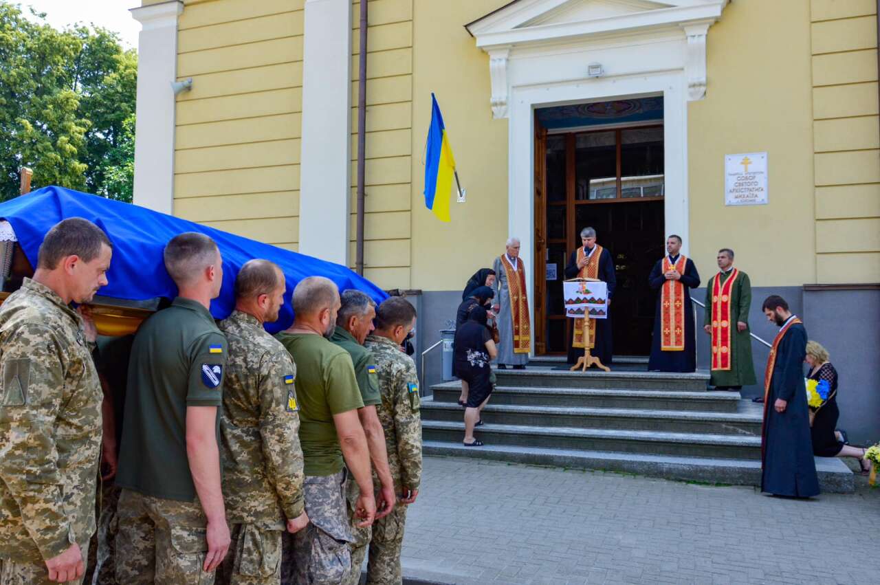 Коломия провела на вічний спочинок полеглого Героя Володимира Жданова