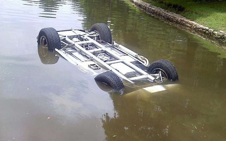 Рятувальники знайшли на Коломийщині тіло пасажира авто, яке перекинулося в річку